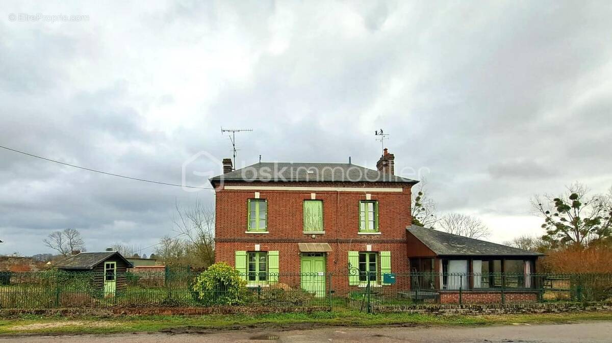 Maison à LE SAP