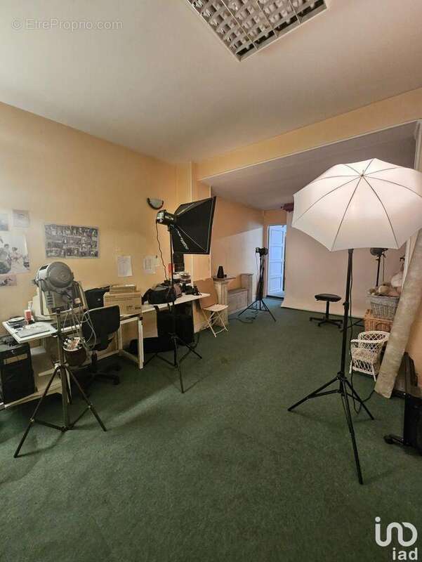 Photo 9 - Commerce à NEUFCHATEL-EN-BRAY