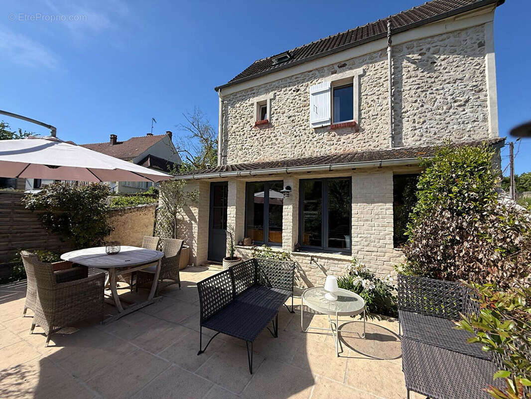 jolie maison de campagne à proximité de la gare sncf - photo 14