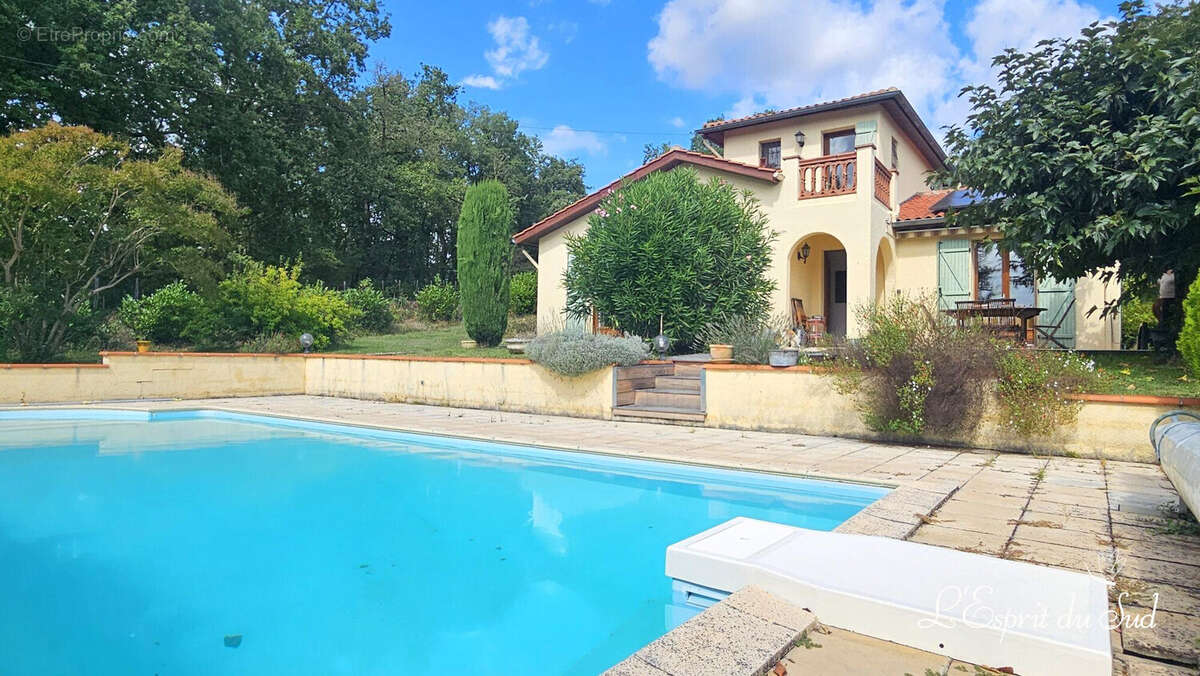 Maison à GIROUSSENS