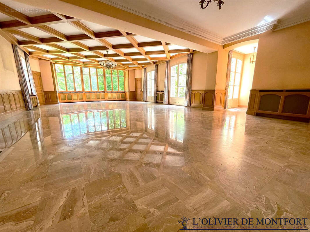 Maison à MONTFORT-L&#039;AMAURY