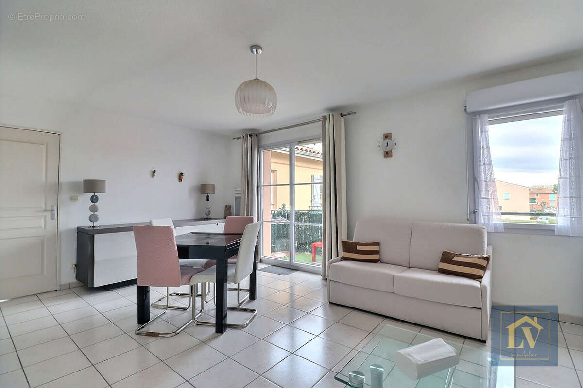 Appartement à CLAIRA