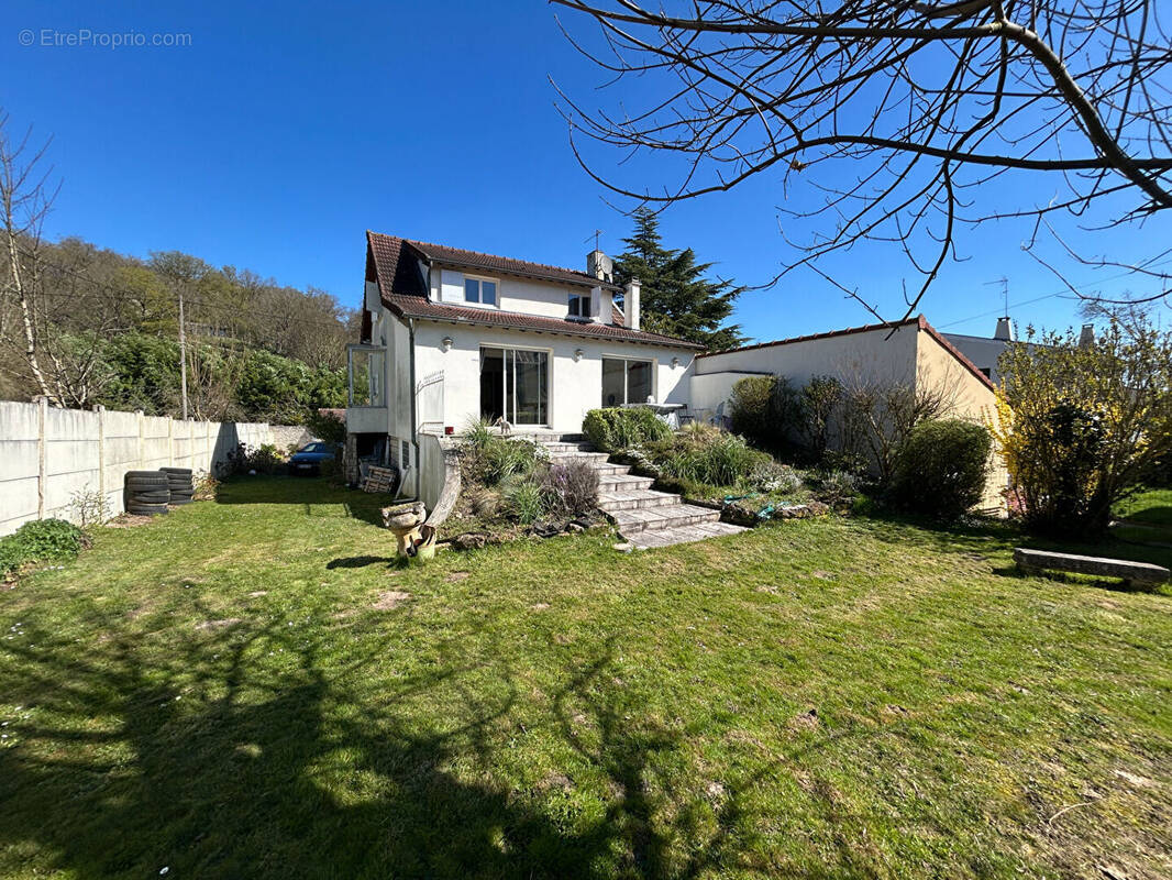 Maison à VAUHALLAN