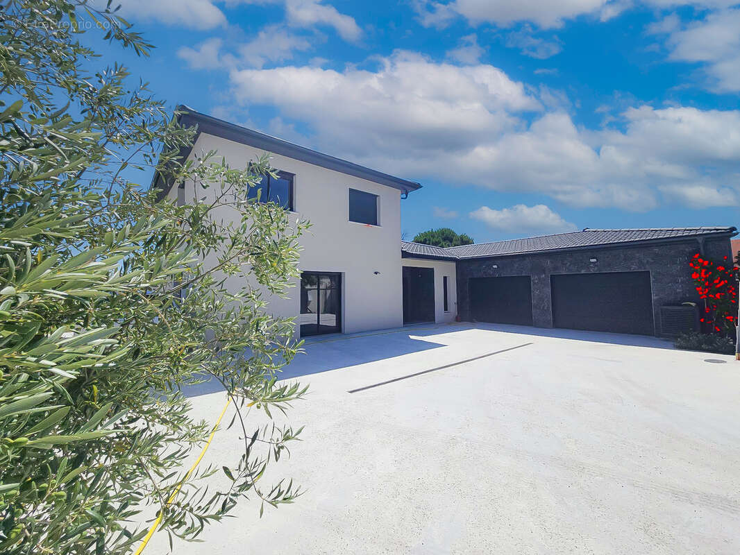 Maison à SAINT-RAMBERT-D'ALBON