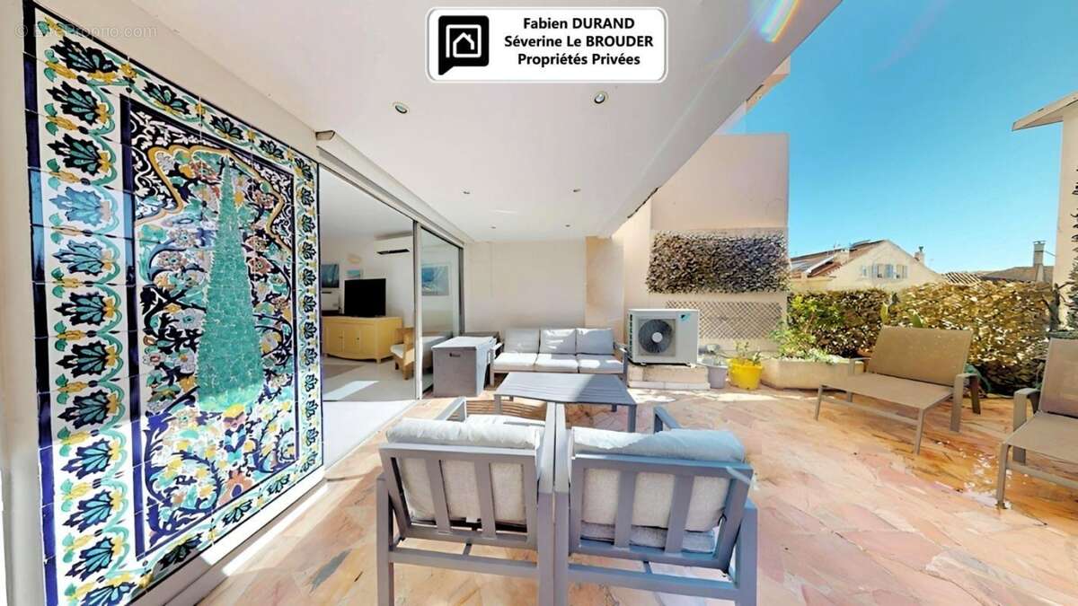 Appartement à CANNES