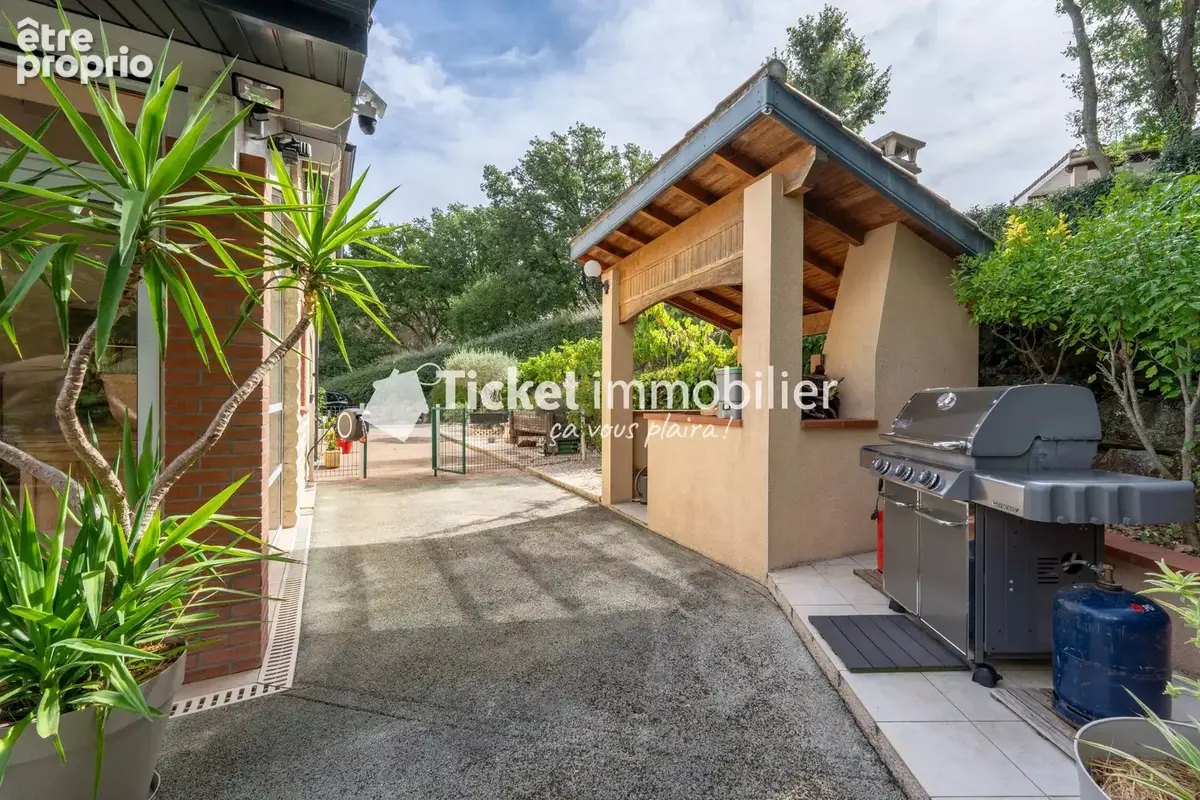 Cornebarrieu — Villa d'exception au cœur d'un écrin de verdure de 4 300m² en plein centre de Cornebarrieu - photo 8