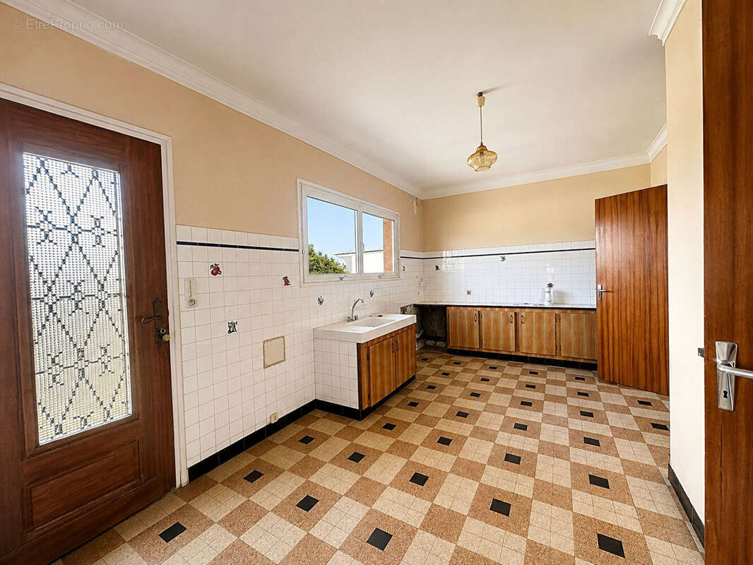 Maison Tosse 6 pièces 166m² sur 1359m² de terrain piscinable - photo 5