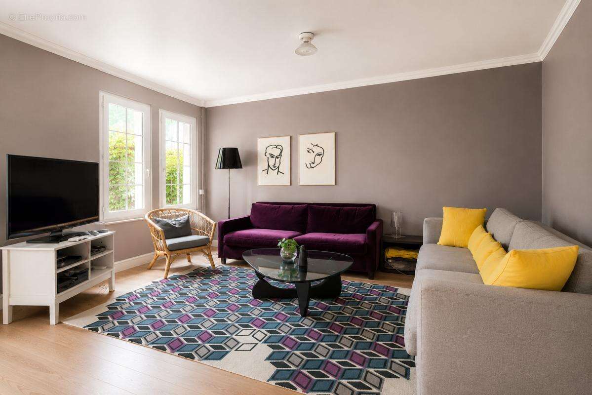 Maison 145 m² à Saint-Gratien  - photo 5