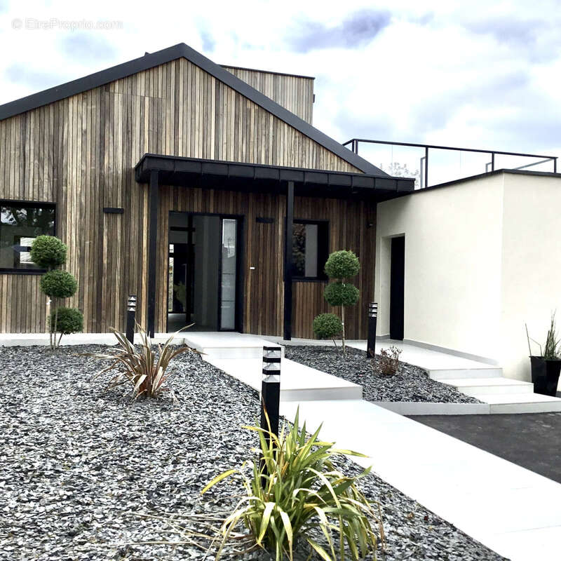 Maison à SAINT-ARMEL