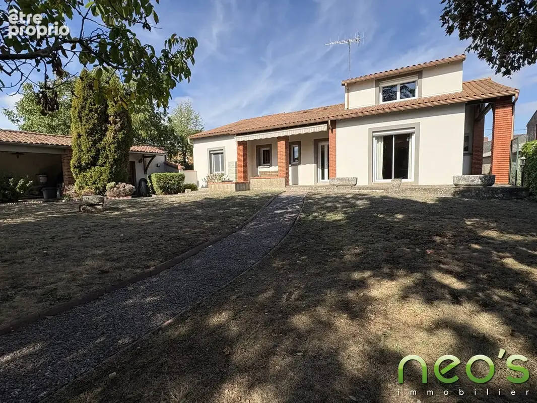 Maison 6 pièces 123 m² à vendre à Saint-Andre-De-La-Marche (49450) - photo 2