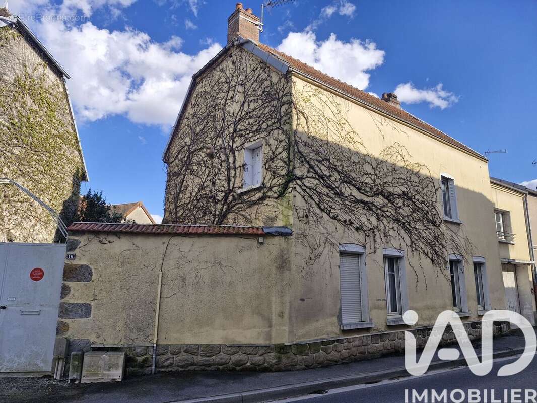 Photo 3 - Maison à CONFLANS-SUR-SEINE