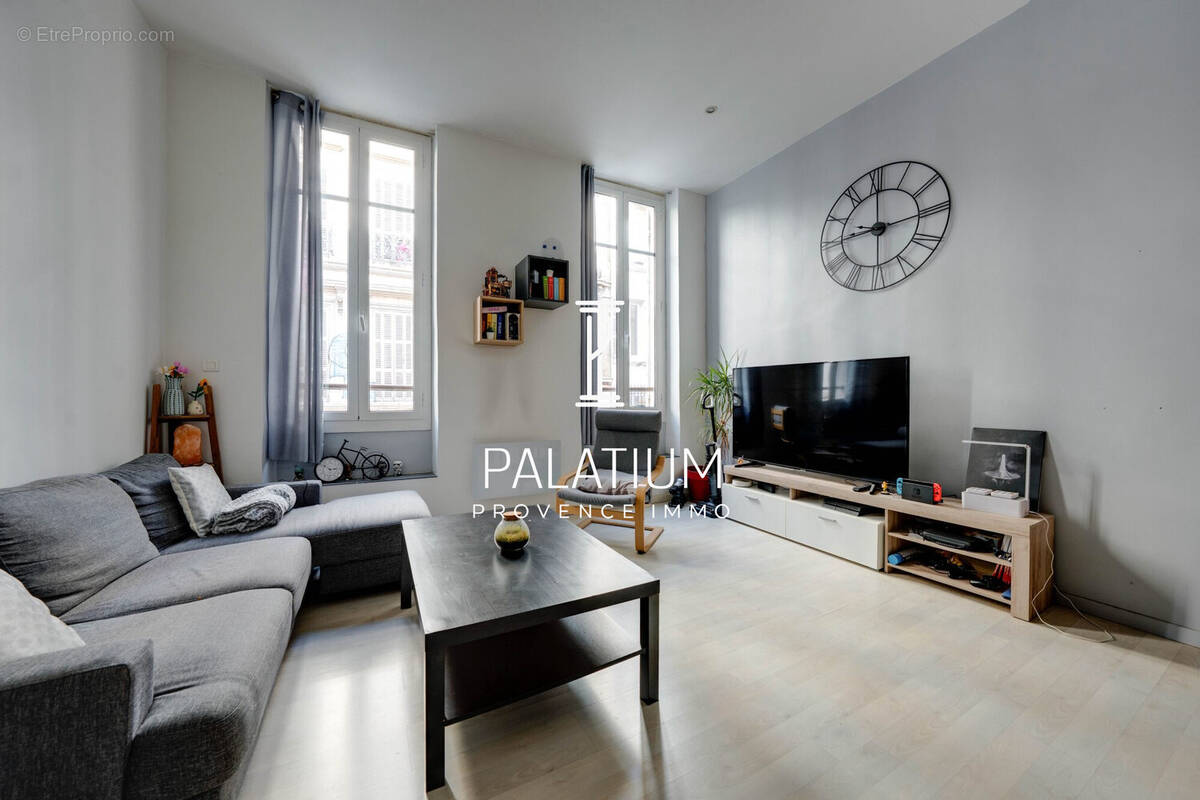 Appartement à MARSEILLE-6E