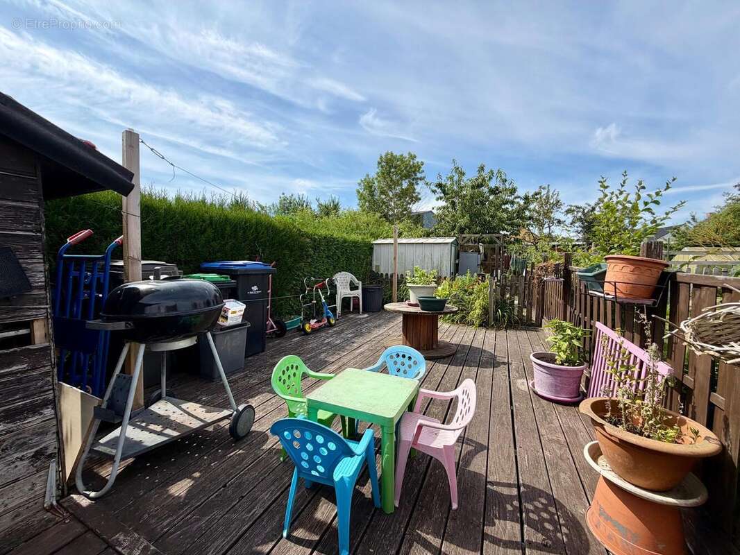 Maison 103 m² à Thiant  - photo 9