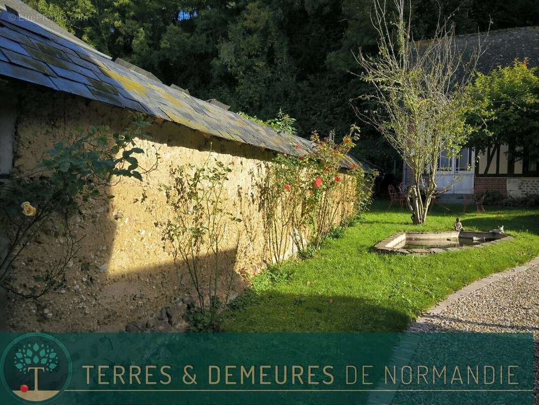 Maison à MONTFORT-SUR-RISLE