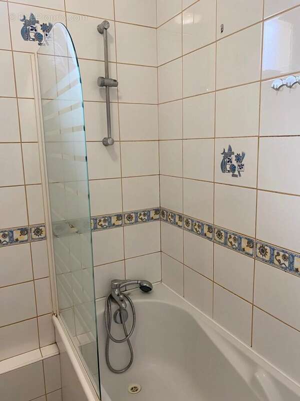 Appartement à BRIENON-SUR-ARMANCON