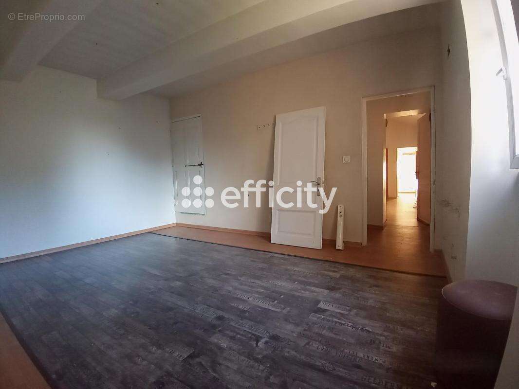 Maison à ALTHEN-DES-PALUDS