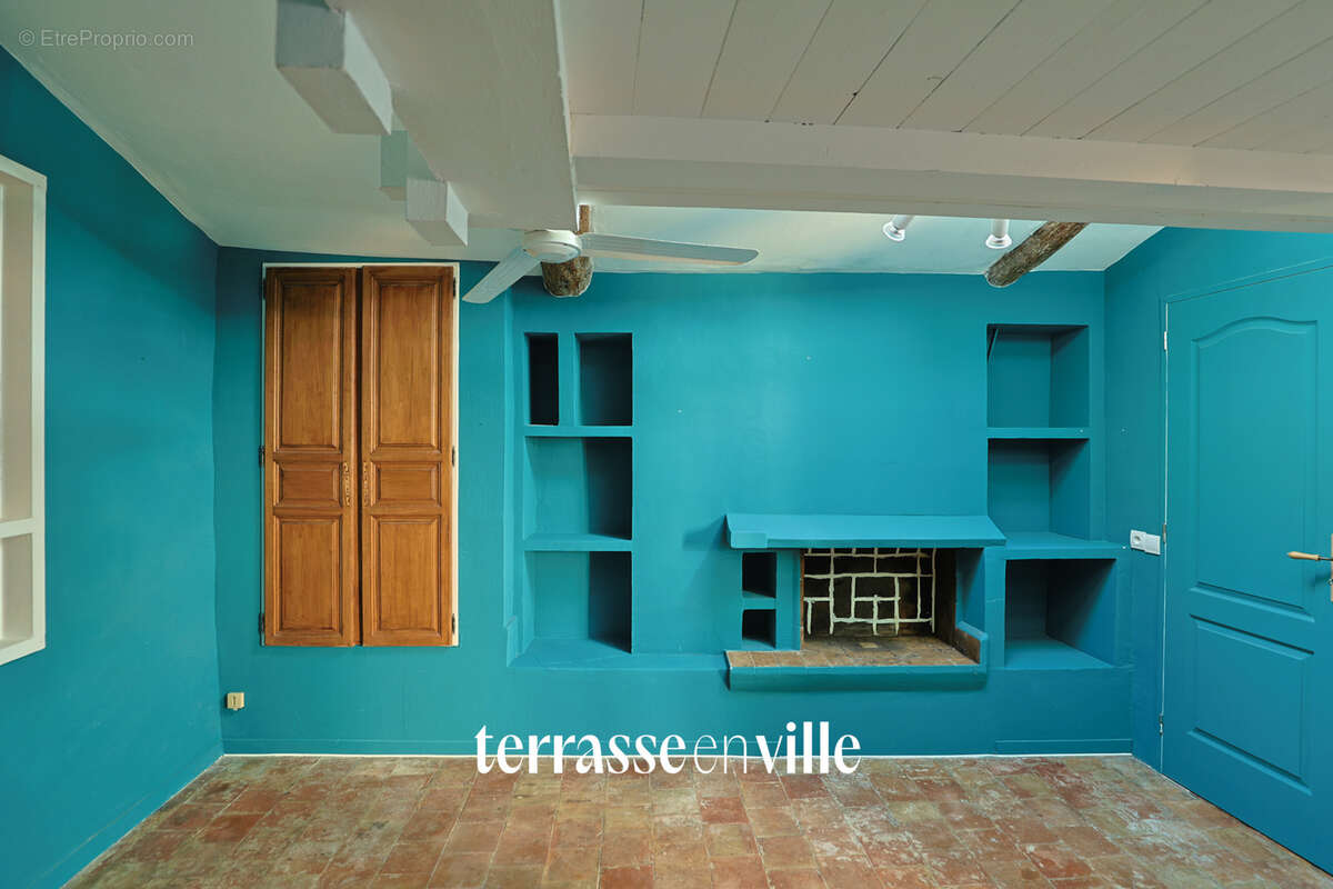 Appartement à AIX-EN-PROVENCE