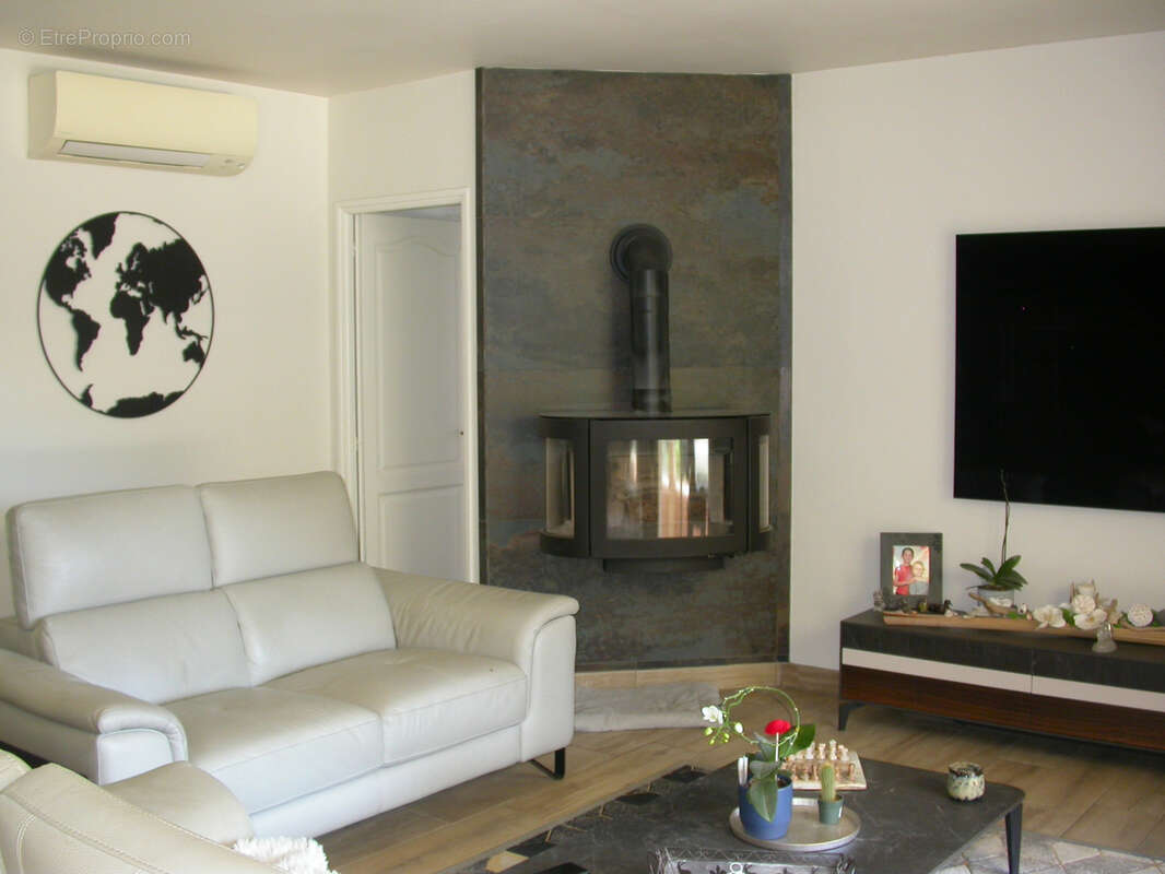 Maison à PLAN-DE-LA-TOUR