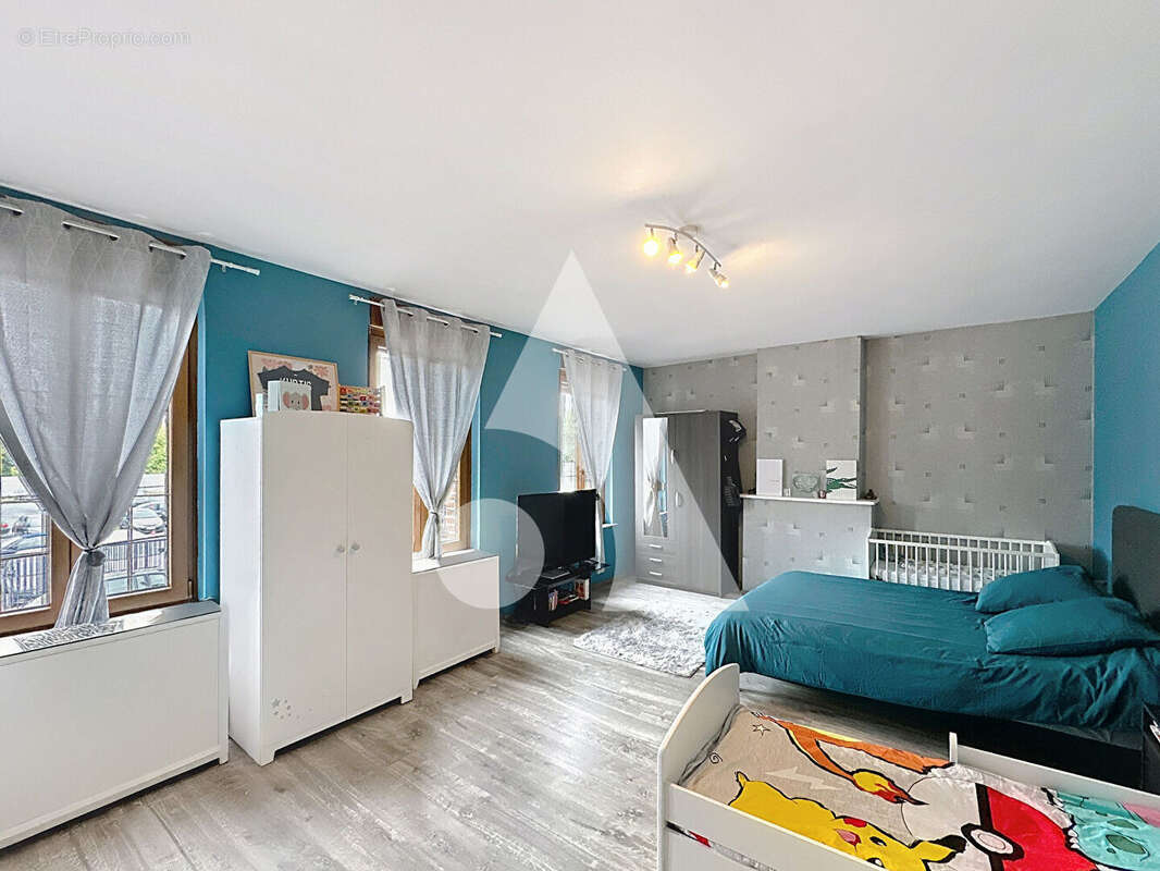 Maison à FRESNES-SUR-ESCAUT