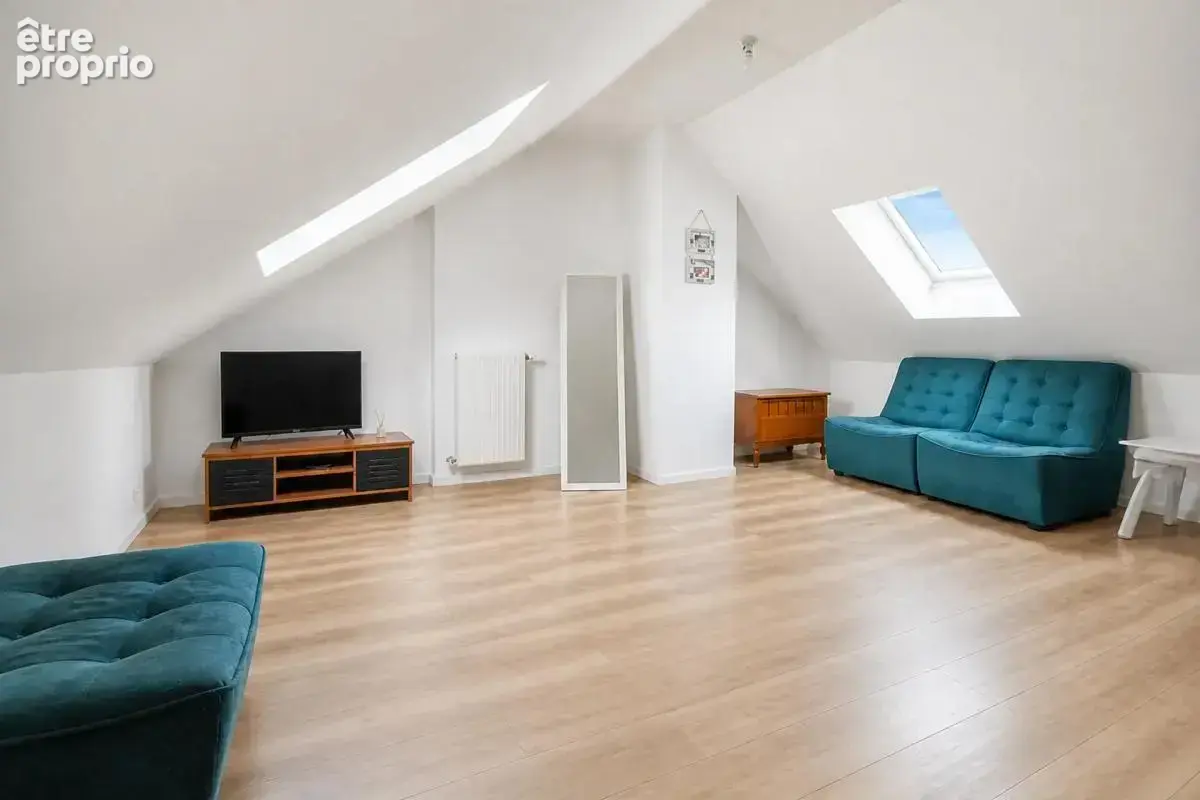 Maison de 7 pièces de 139 m² habitable à Ennery - photo 5