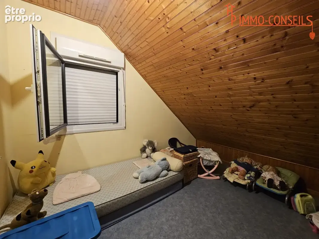 Maison 122 m² à Plesse  - photo 9