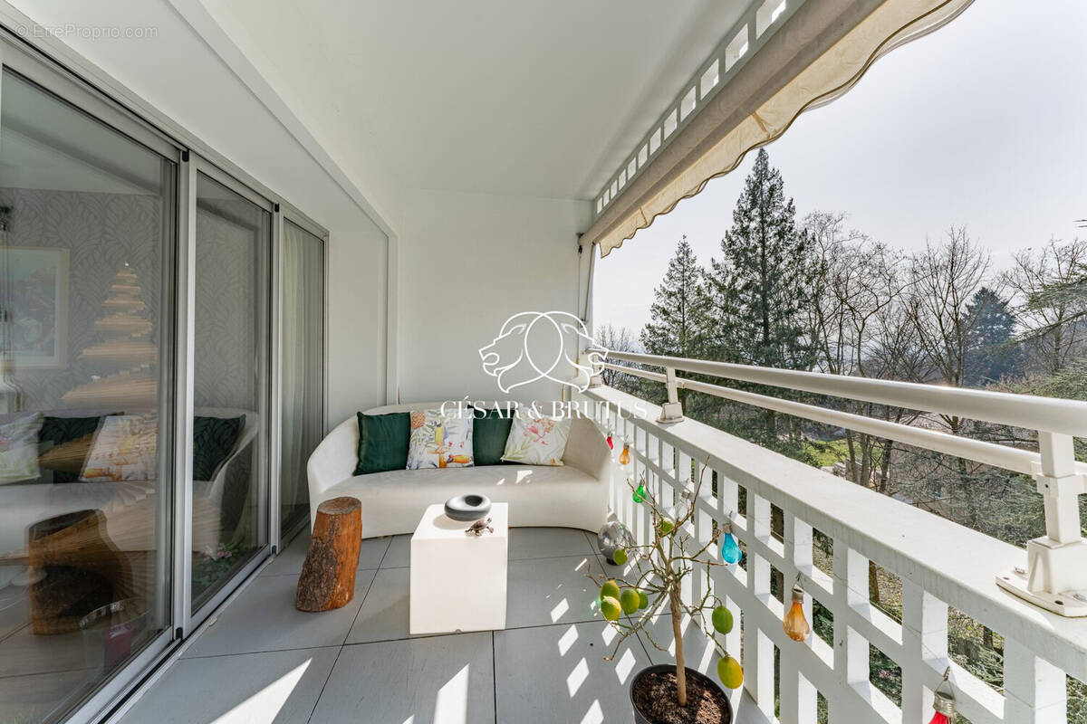 Appartement à SAINTE-FOY-LES-LYON