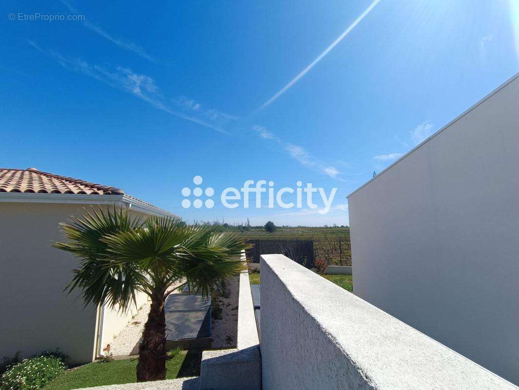 Maison à COLOMBIERS