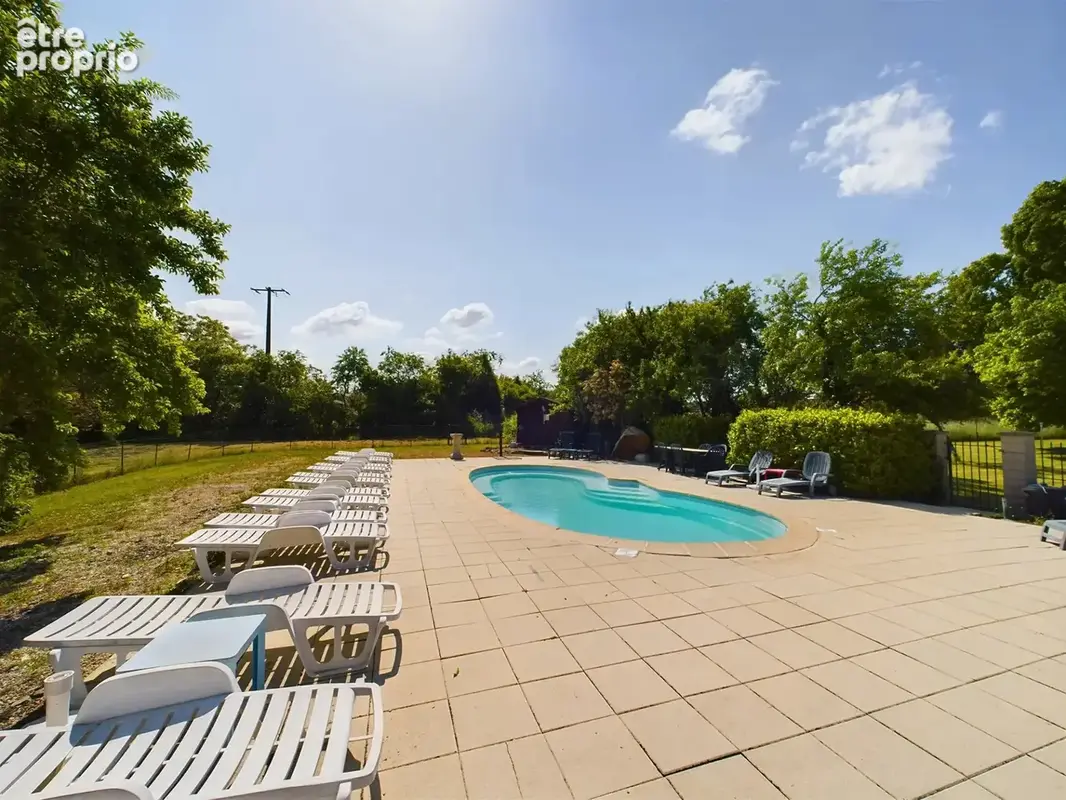 Superbe manoir rénové avec 4 gîtes - photo 2