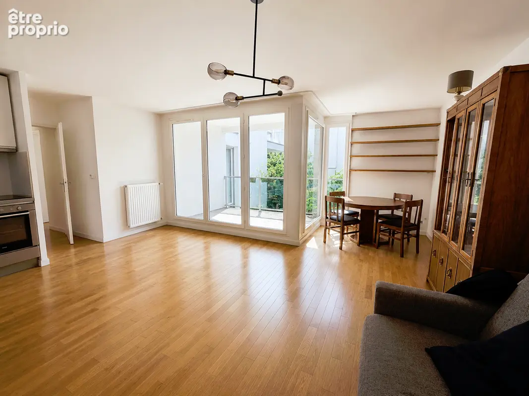 3P L 14/13/ligne L Immeuble récent balcon et Pkg! - photo 2