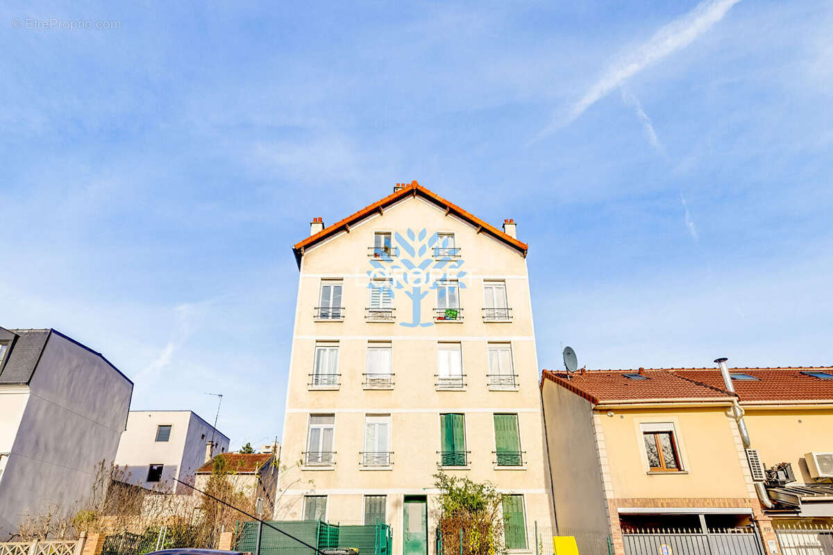 Appartement à FONTENAY-SOUS-BOIS