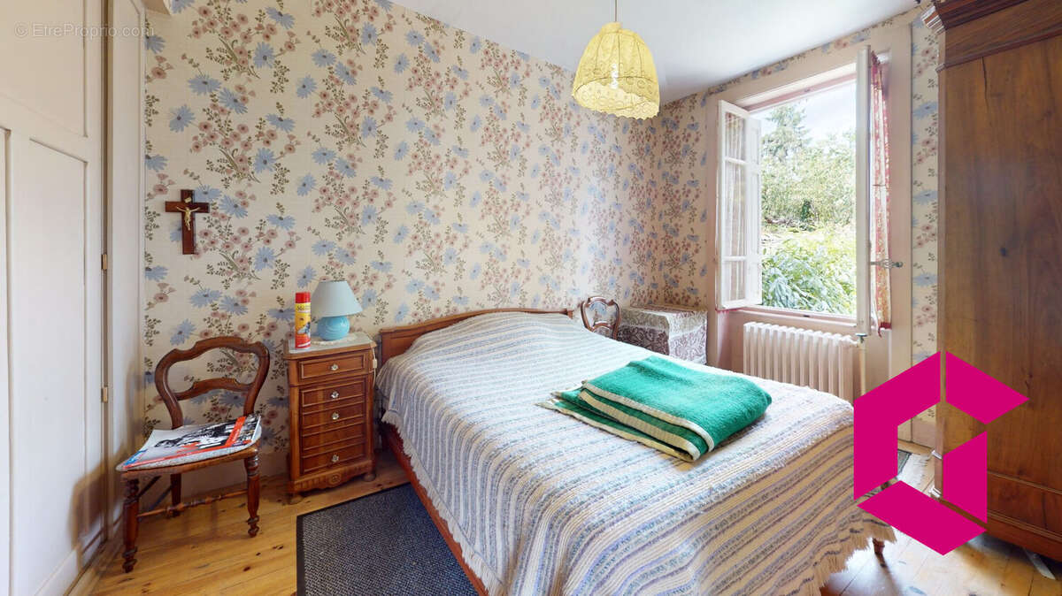 Maison à SAINT-JUST-SAINT-RAMBERT