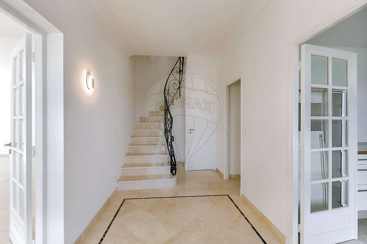 Maison à ANTIBES