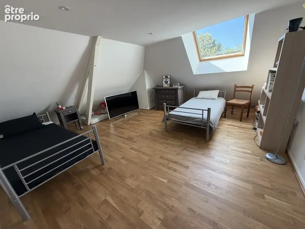 Maison 237 m² à Gien  - photo 8