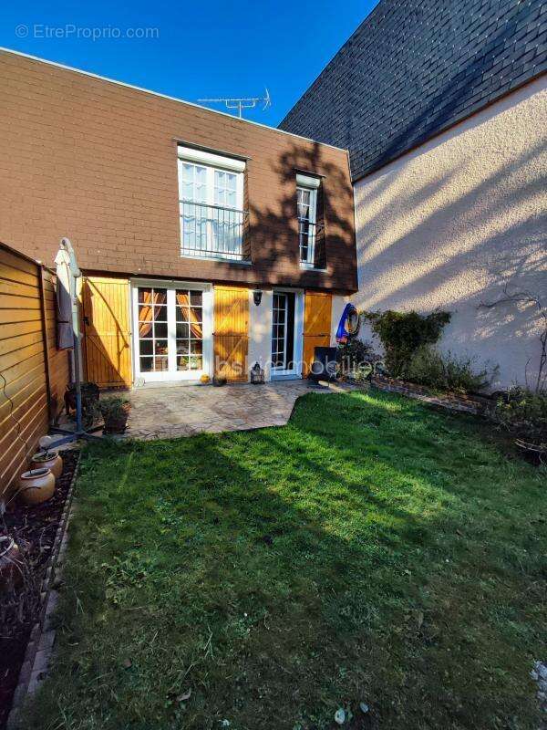 Maison à VILLEPARISIS