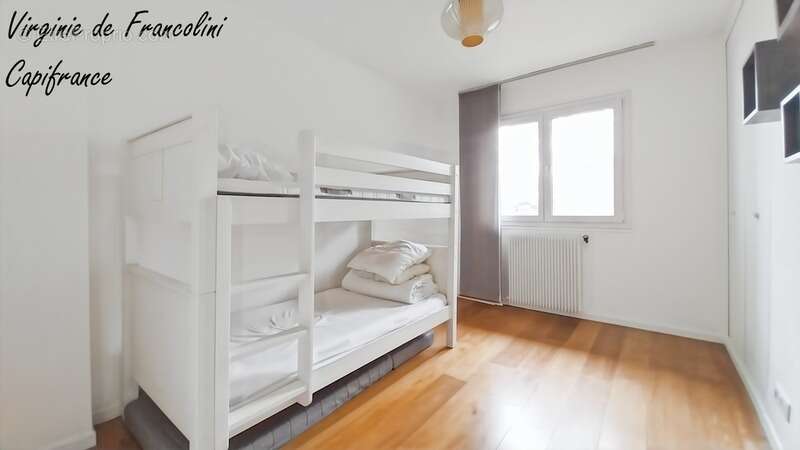 Montreuil-A vendre maison 5p-Parfait état-3/4 chambres-122m2 au sol-Terrasse,jardin,cour,balcon-Garage-11mn métro L9 - photo 16