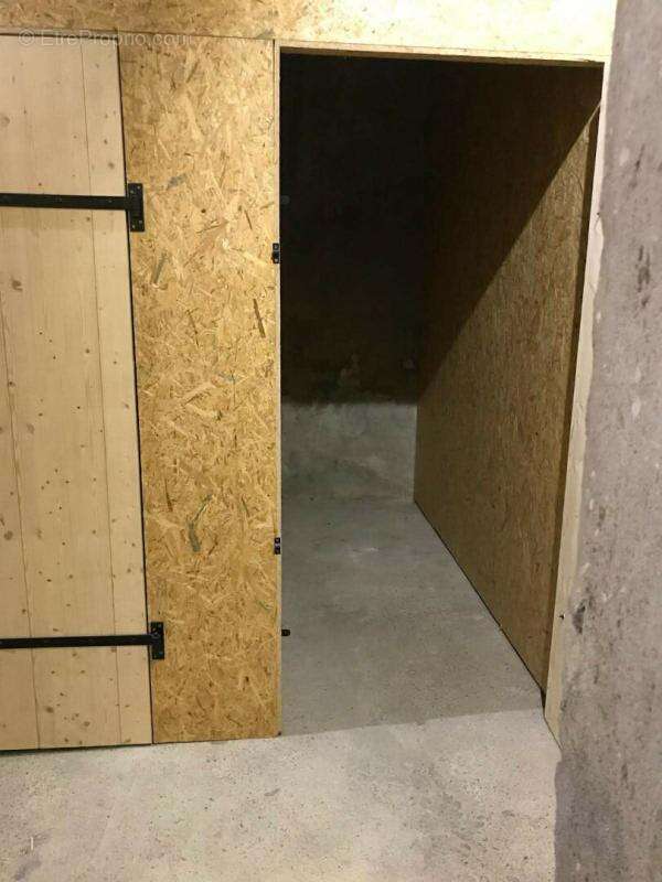 Garage - Box - Narbonne  Centre ville - photo 4