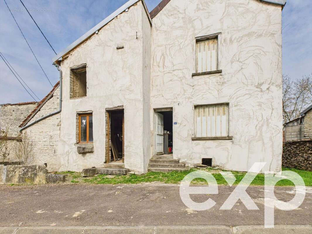 Maison 97 m² à Grancey-Sur-Ource  - photo 3