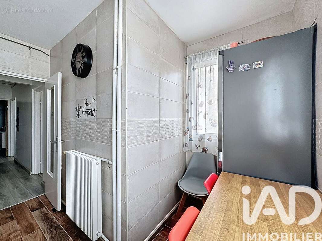 Photo 6 - Appartement à VILLENEUVE-LA-GARENNE