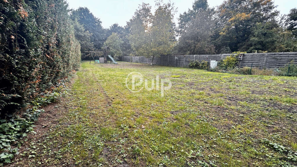 Maison à COURRIERES