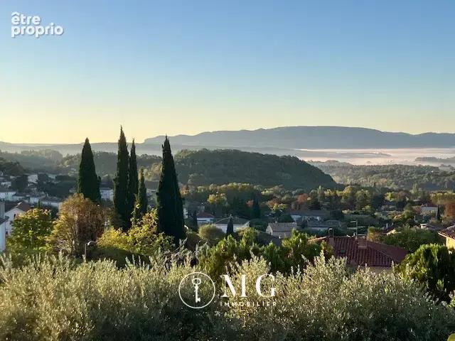 Bastide avec terrain - photo 1