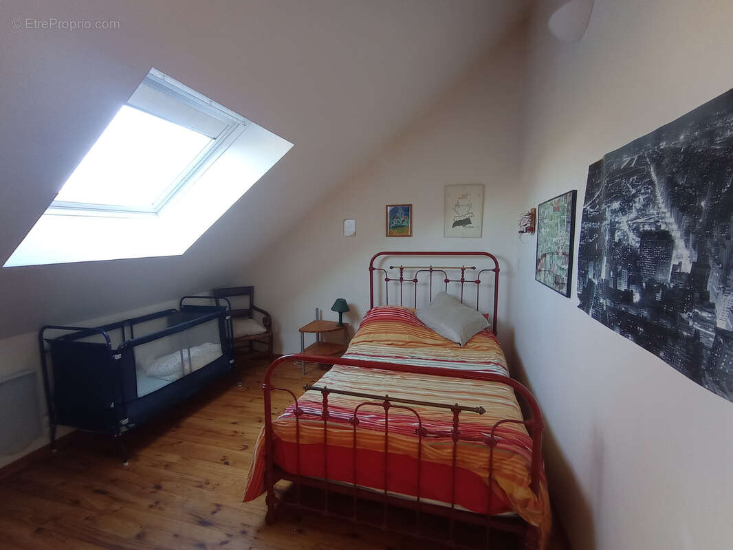 Maison à BRIIS-SOUS-FORGES