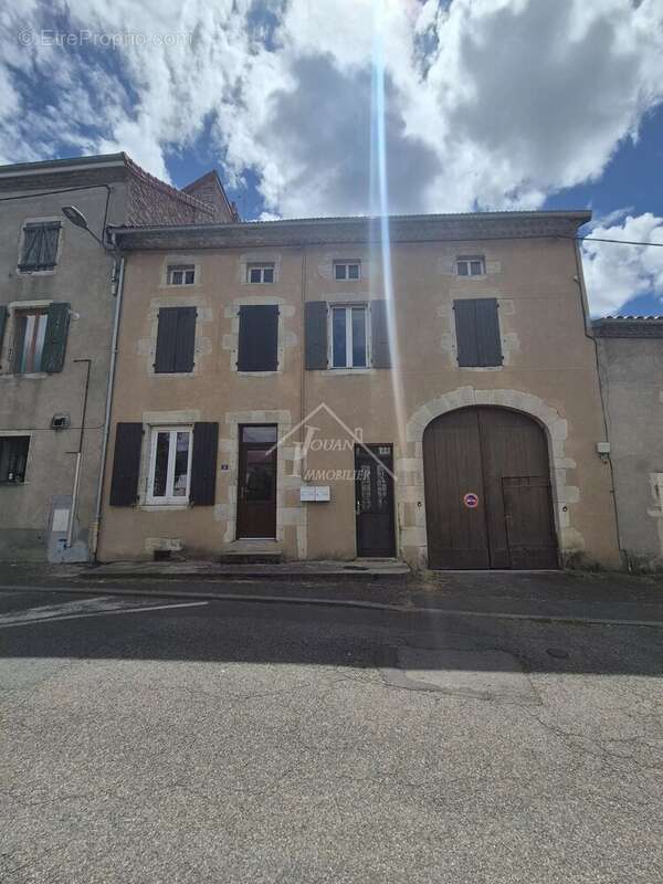 Appartement à GANNAT