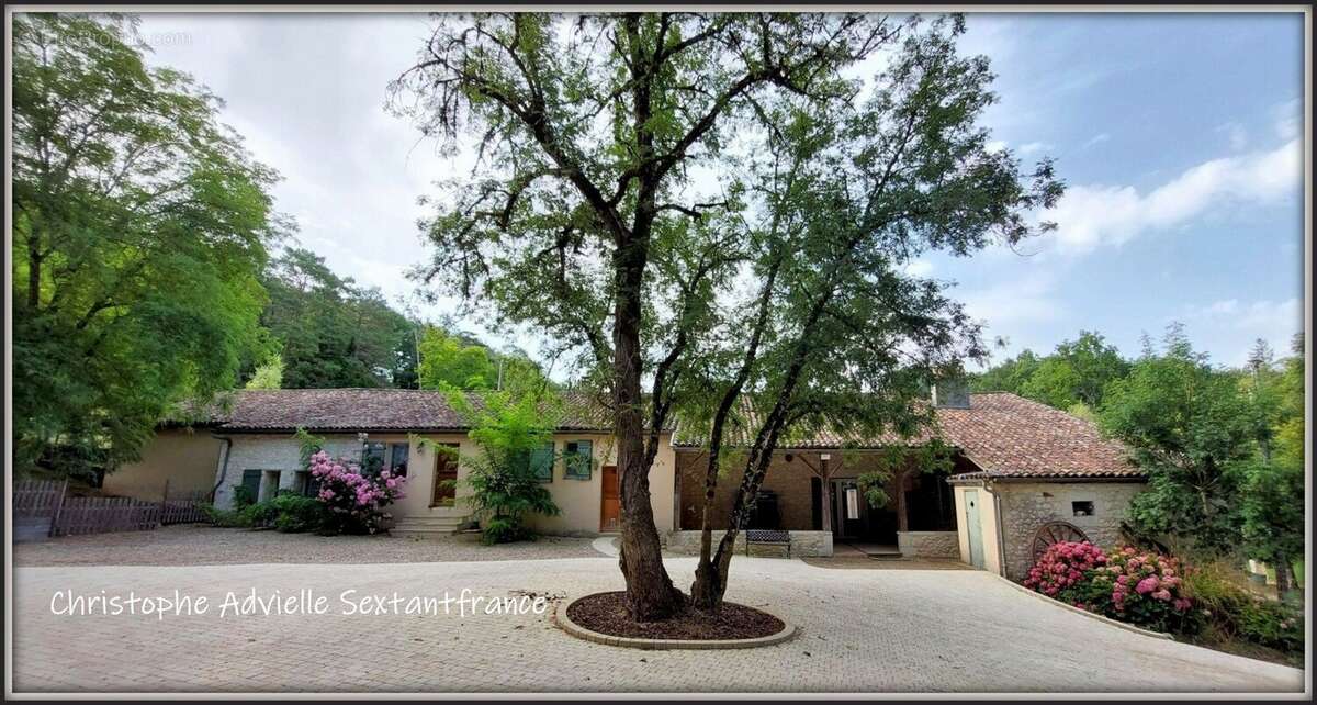 Grande maison de 5 chambres avec piscine, complexe d'hébergements insolites sur presque 7ha - photo 17