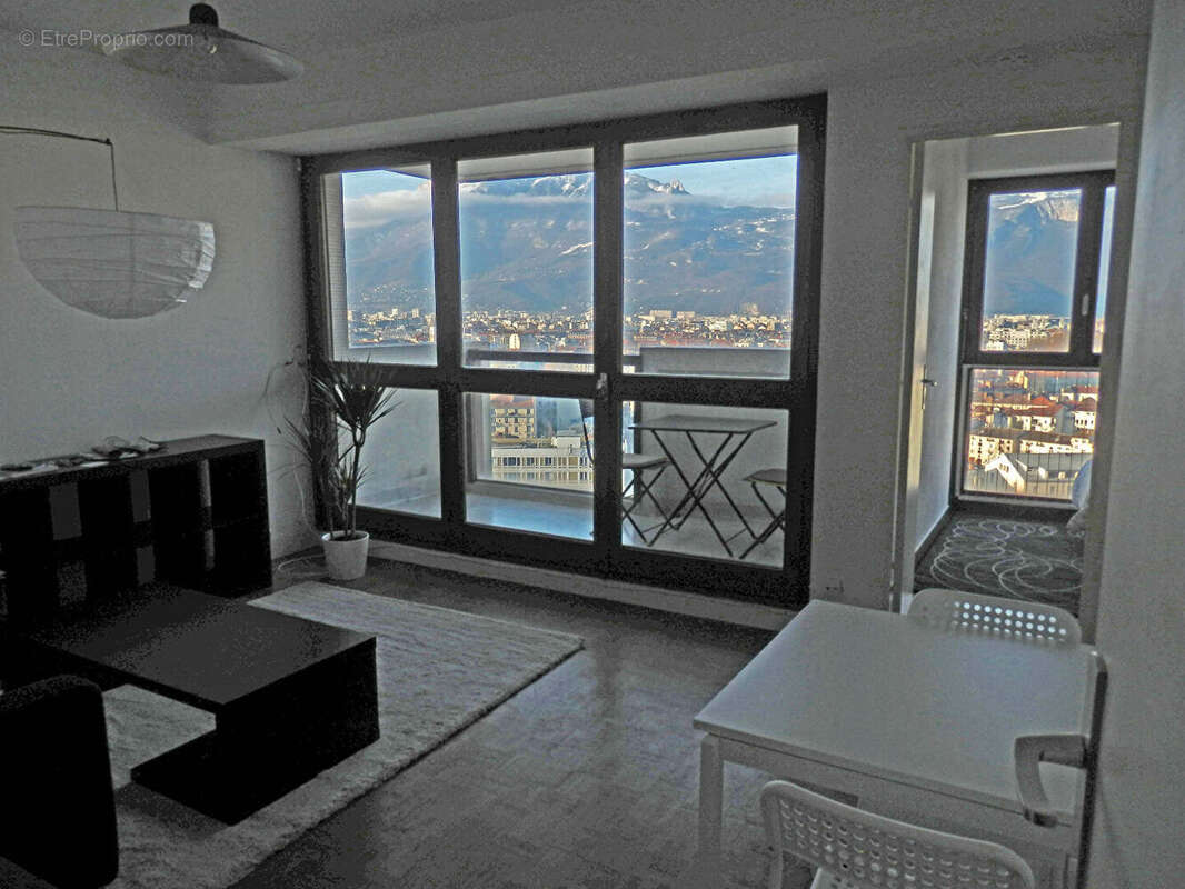 Appartement à GRENOBLE