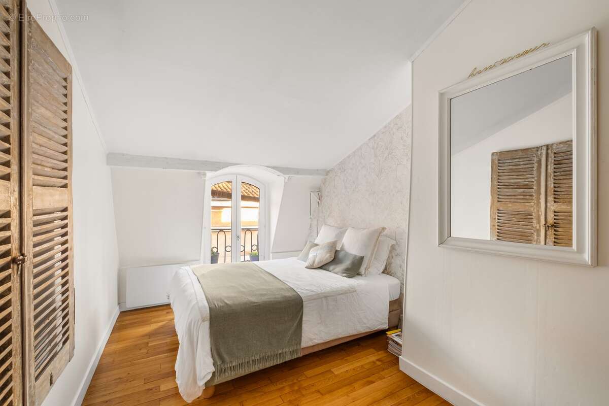 Appartement à LYON-1E