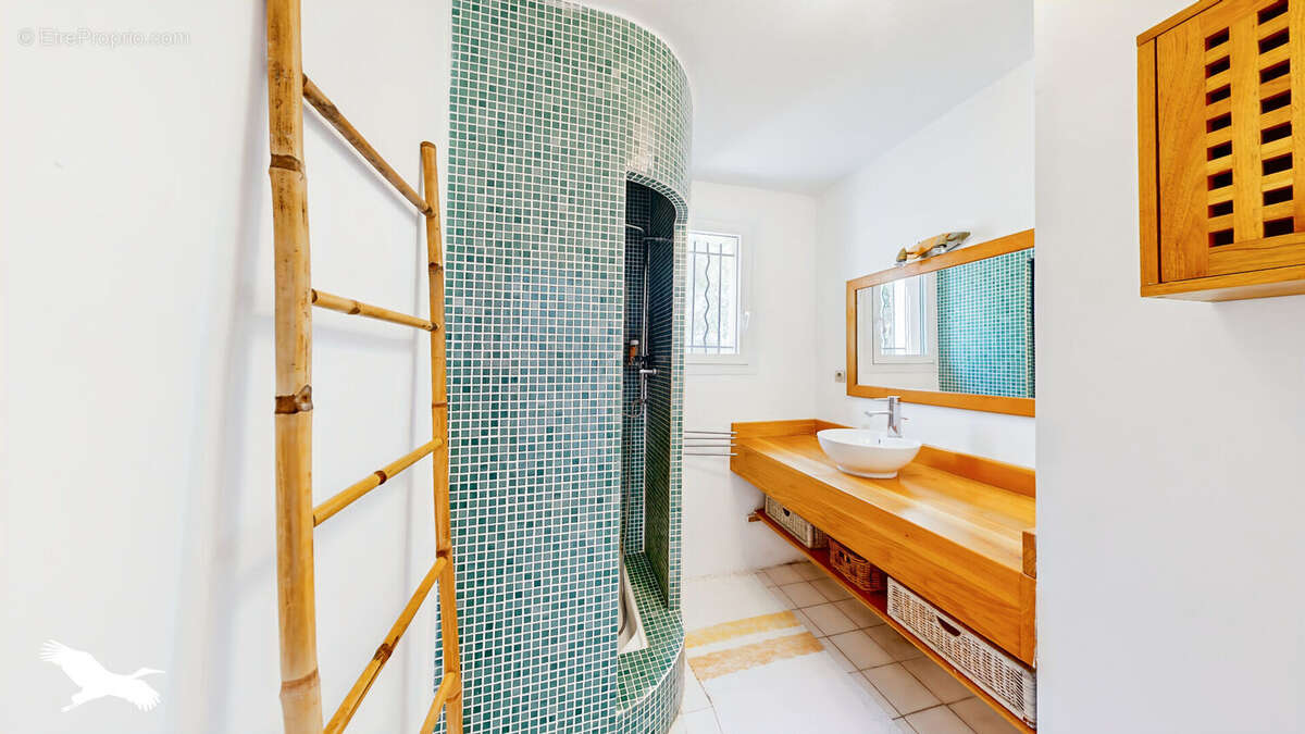 Maison à ENSUES-LA-REDONNE