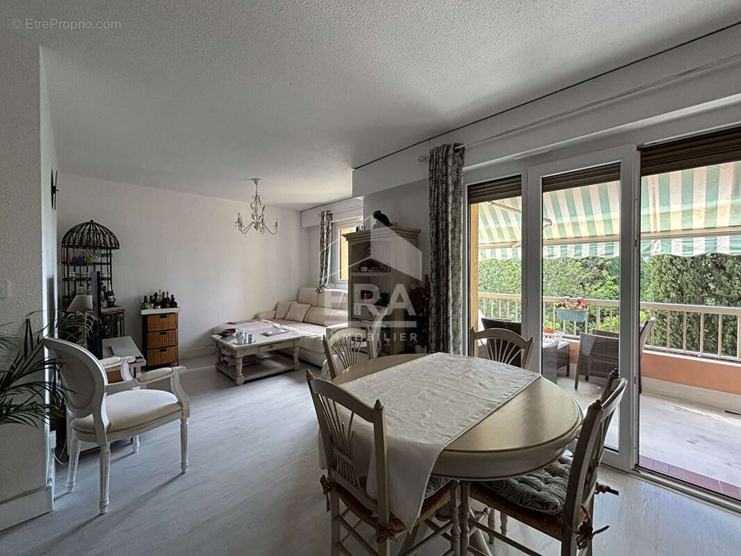 Appartement Frejus 4 pièce(s) 76.64 m2 - photo 4