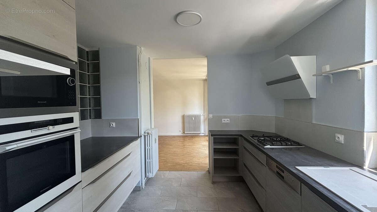 Appartement 98 m² à Annecy  - photo 3