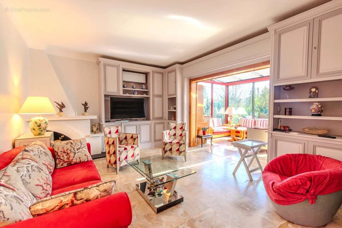 Maison à MONTMORENCY