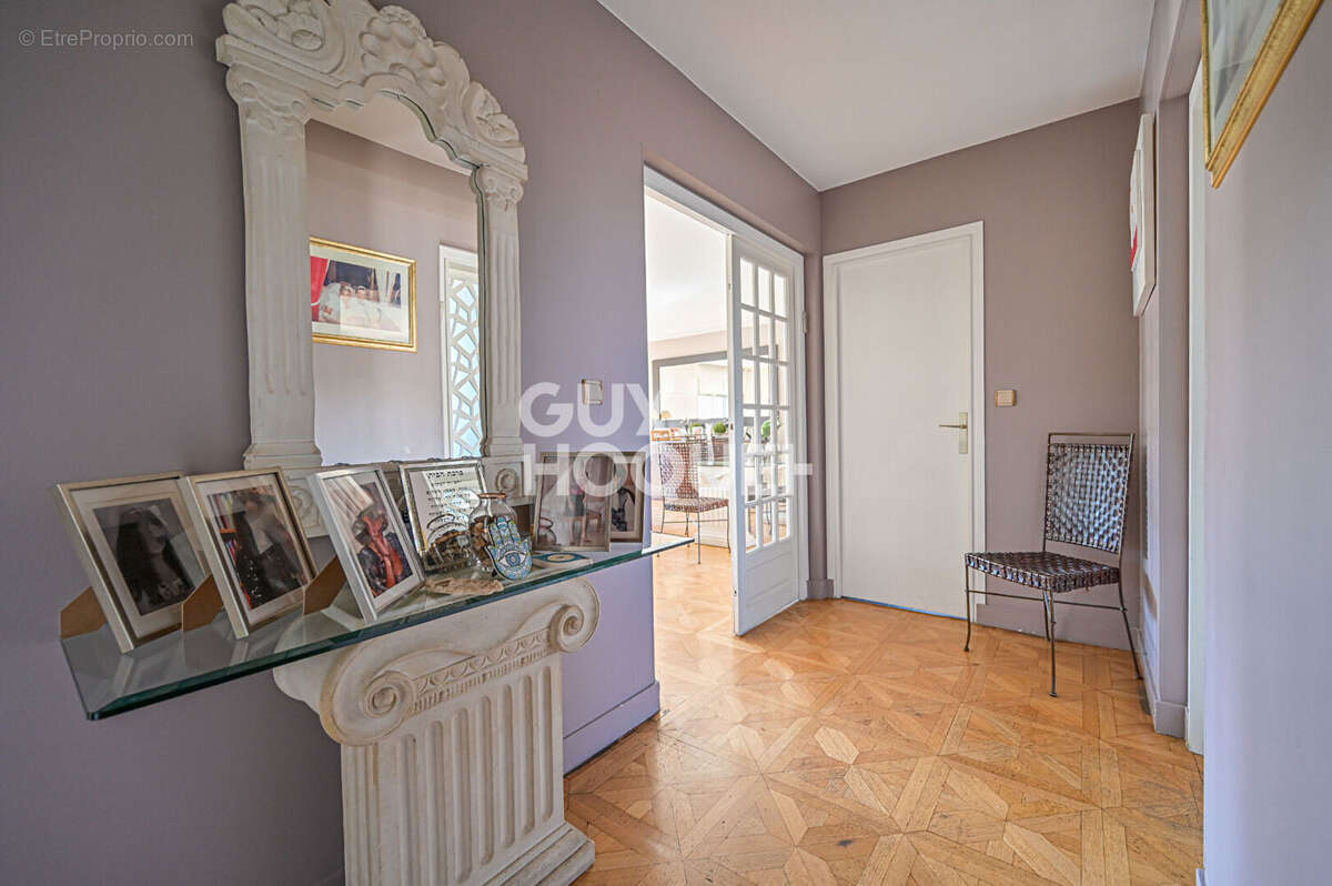 Appartement familial 5 pièces de 107m² - photo 7